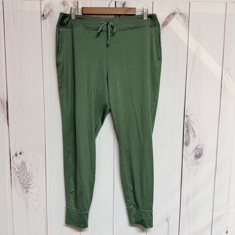 Patagonia Women’s Pack Out Jogger Pants Large Hemlock‎ Green EUC